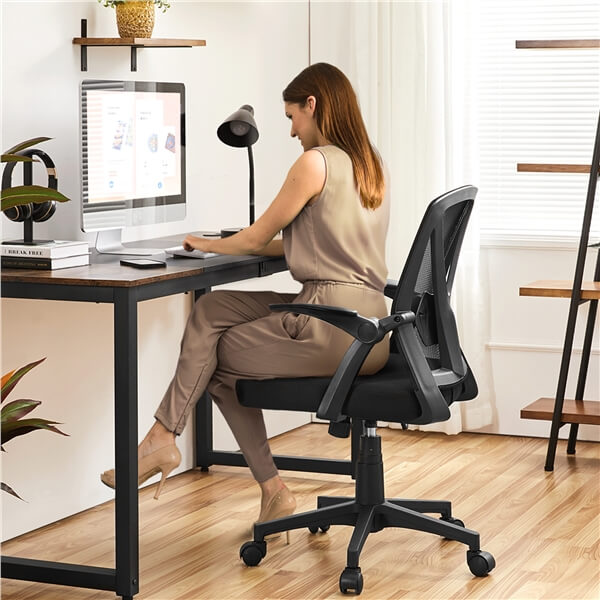 Yaheetech Computer Mesh Chair with Flip-up Arms Adjustable Height - Image 9
